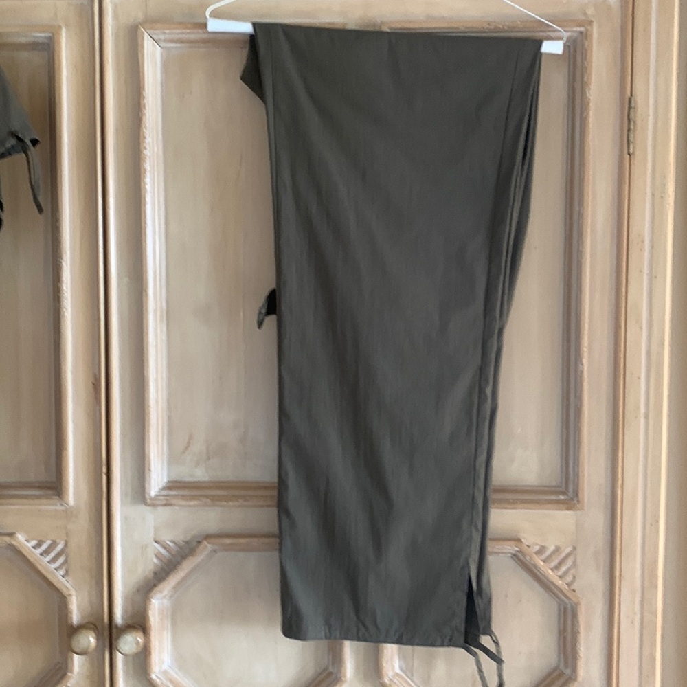 Trixi Schober 2 piece pant set. Drawstring at bottom of pants. Kaki color.